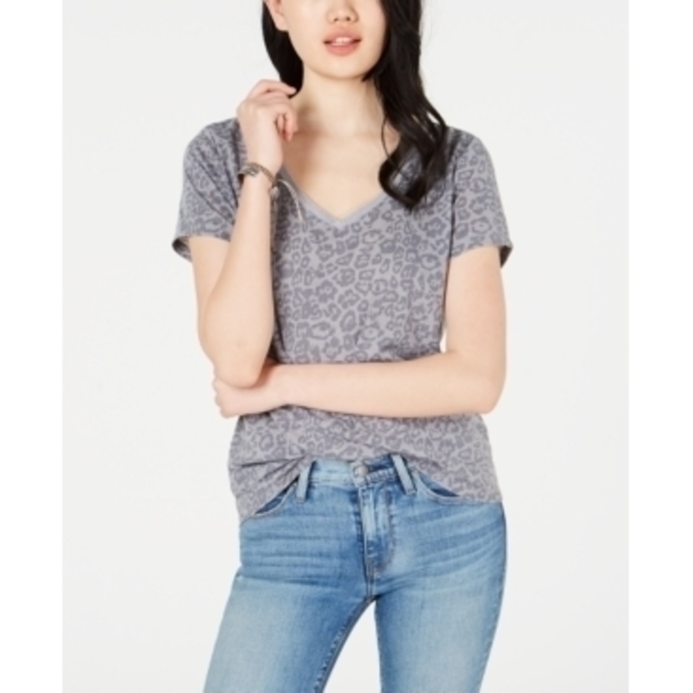 Ultra Flirt Heathered V-Neck Tee for Juniors